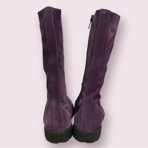 Suede Mid-calf Boots - Picture 4 of 7